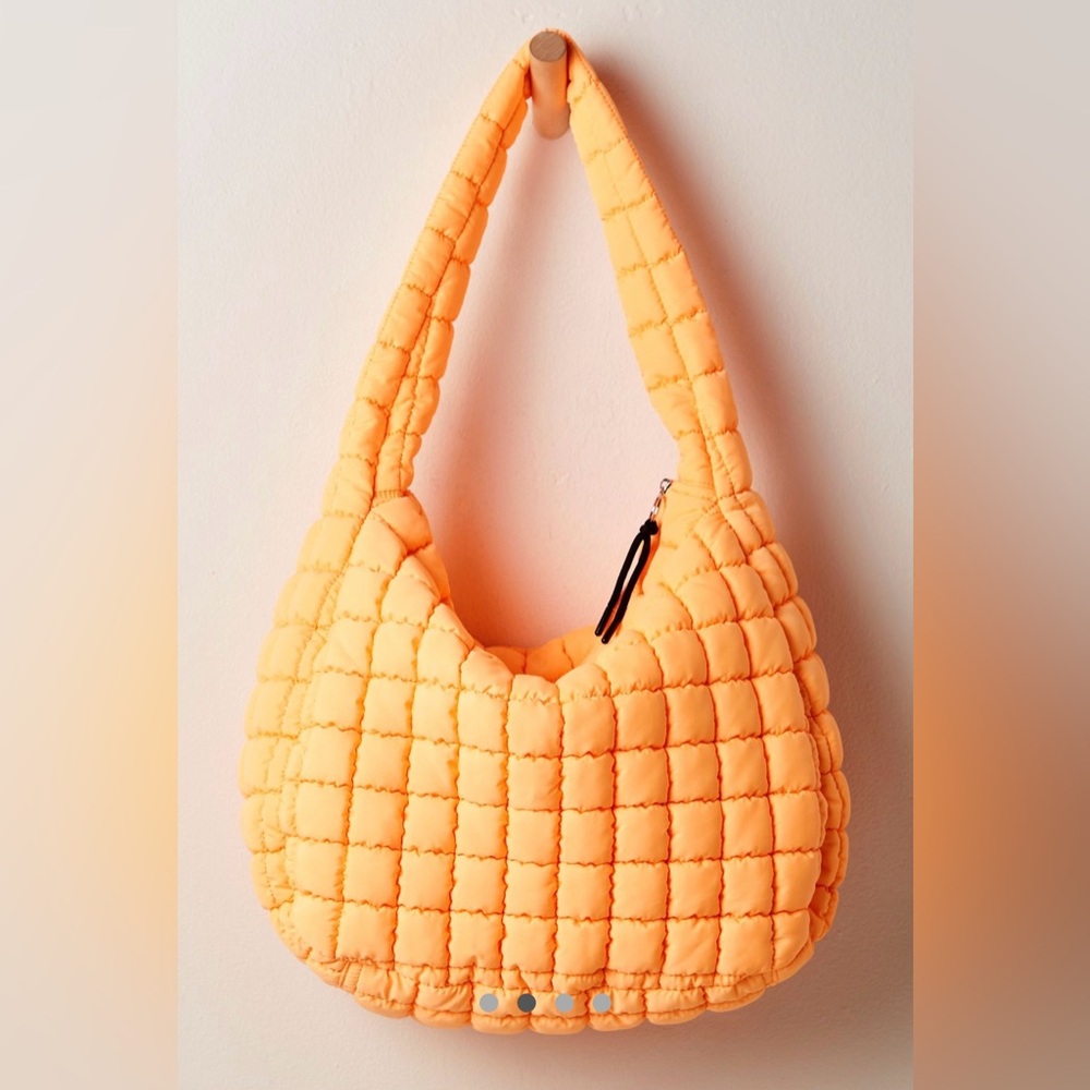 NWT FREE PEOPLE MOVEMENT Quilted Carryall Bag | Neon Clementine MSRP $78 - Picture 2 of 9